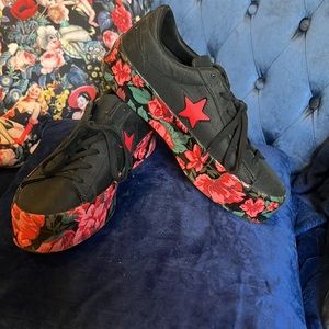 Converse One Star OX floral print platform shoes